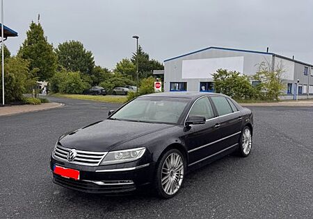VW Phaeton Volkswagen 3.0 V6 TDI lang 4MOT. Tiptronic 5-Si...
