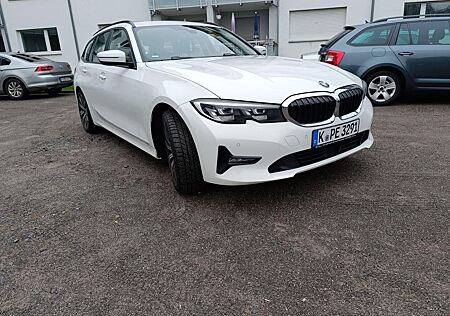 BMW 320d Touring Automatik -
