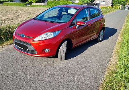 Ford Fiesta 1,4 Ghia Ghia