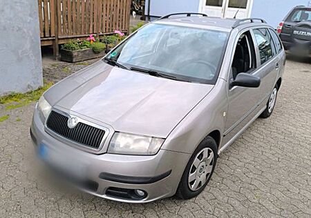 Skoda Fabia Škoda 1.2 | EZ 2007 | DAB & Subwoofer