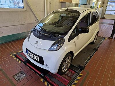 Citroën C-ZERO Tendance 1. Hand Service NEU