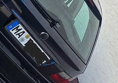 BMW 320i touring -