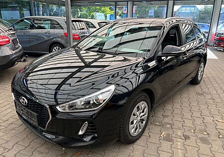 Hyundai i30 cw Family Kombi