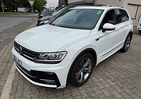 VW Tiguan Volkswagen Highline, R-LINE! 1. Hand, Fahrschule, TOP ZUSTA