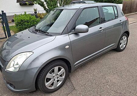 Suzuki Swift 1.5 Comfort Sport