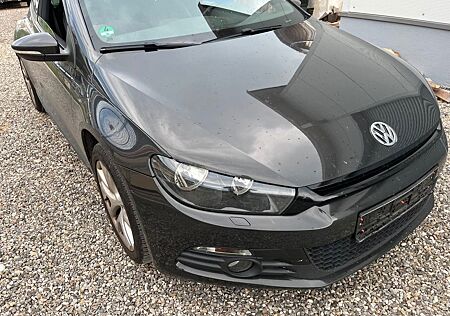 VW Scirocco Volkswagen 2.0 TSI DSG Standard