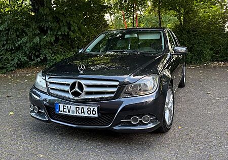 Mercedes-Benz C 220 CDI AVANTGARDE AVANTGARDE