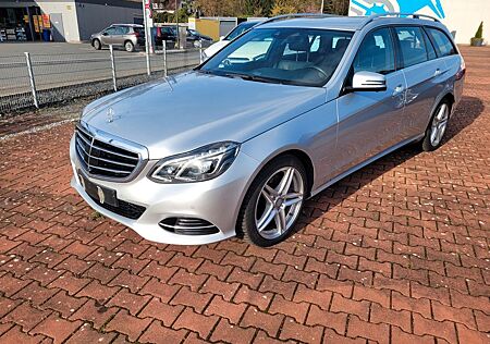 Mercedes-Benz E 400 E T-Modell 4Matic*GEPFLEGT*