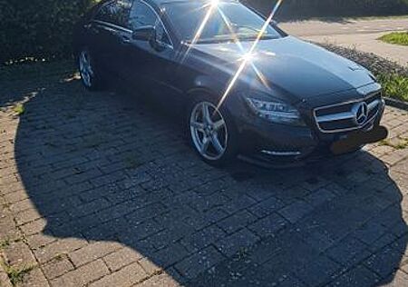 Mercedes-Benz CLS 350 CDI - AMG Paket