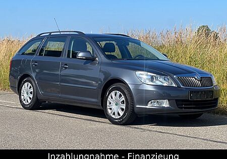 Skoda Octavia Combi Ambiente/8 Fach/Klima/AHK/