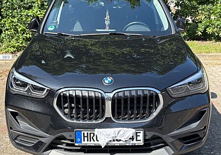 BMW X1 xDrive25e Advantage Steptronic Top, Navi, AHK