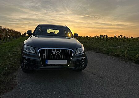 Audi Q5 2.0 TFSI quattro - Automatik