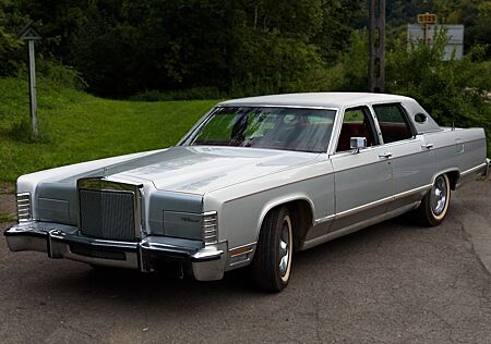 Lincoln Continental