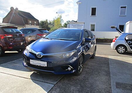 Toyota Auris Touring Sports Edition-S+