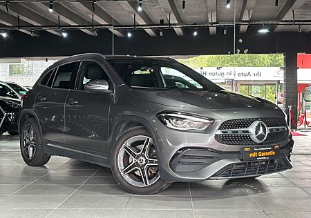 Mercedes-Benz GLA 220 GLA 220d //AMG LINE//CARBON/KAMERA/MBUX/AHK/SHZ