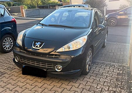 Peugeot 207 Platinum*PANO*KLIMA*TEILLEDER*