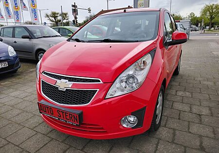 Chevrolet Spark 1.0 Klima. CD/AUX/USB. Allwetterreifen