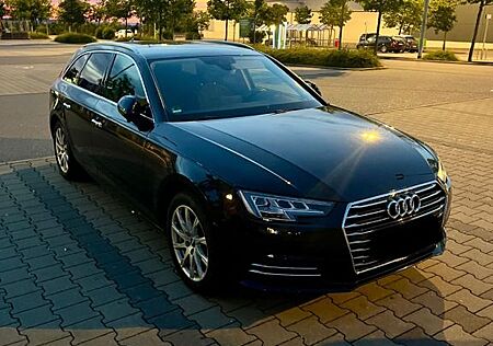Audi A4 2.0 TFSI ultra S tronic Avant*Matrix*AHK*