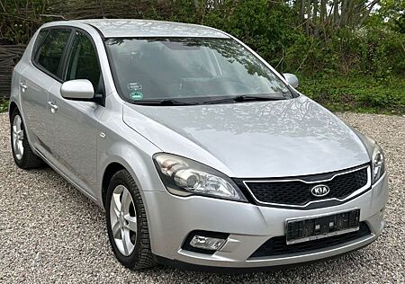 Kia Cee'd / Ceed 1.6 Edition7-Kameras-Navi-Garantie-