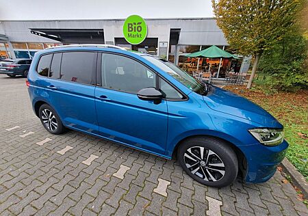 VW Touran Volkswagen 1.6 TDI SCR DSG IQ.DRIVE IQ.DRIVE