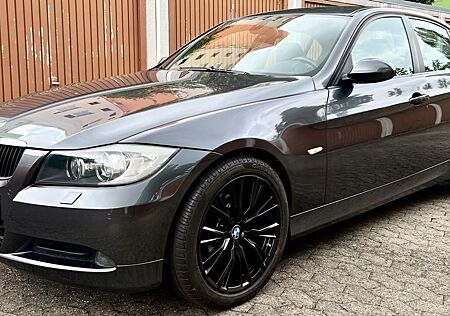 BMW 318i Leder M-Alufelgen Xenon PDC Tempomat