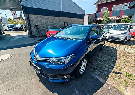 Toyota Auris Touring Sports