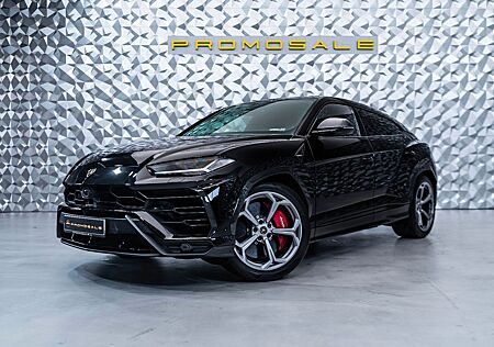 Lamborghini Urus *Akrapovic*Carbon*B&O*TV