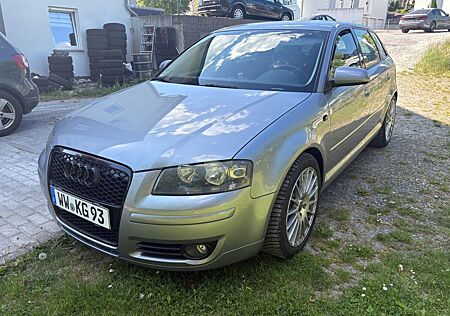 Audi A3 2.0 FSI Attraction Sportback Attraction