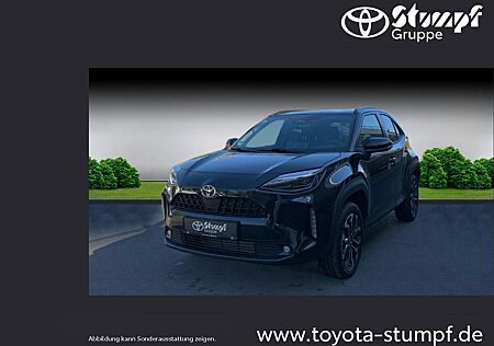 Toyota Yaris Cross 1.5 Hybrid Black & White SHZ+Kamera