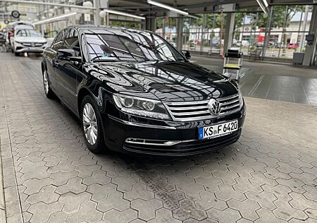 VW Phaeton Volkswagen 3.0 V6 TDI 4MOTION Tiptronic 5-Sitzer -