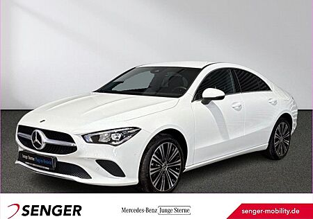 Mercedes-Benz CLA 250 e Progressive Business Ambiente CarPlay