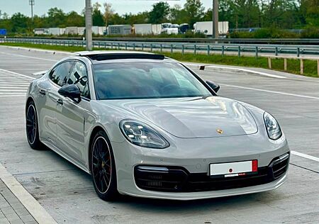 Porsche Panamera GTS GTS