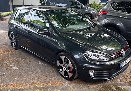 VW Golf Volkswagen 2.0 TSI DSG GTI GTI
