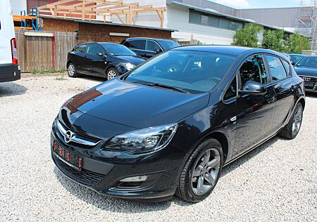 Opel Astra J Lim. 5-trg. Edition