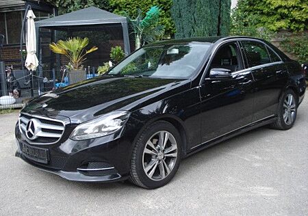 Mercedes-Benz E 220 E220 CDI BlueEfficiency KEIN TAXI Leder Navi TOP