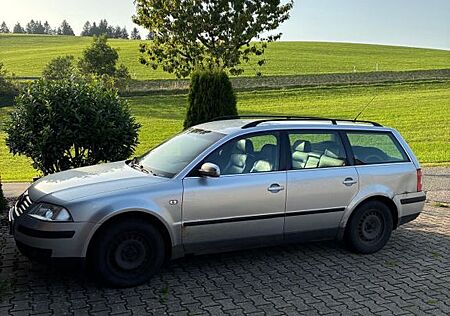 VW Passat Volkswagen 1.9TDI 96kW Comfortline Comfortline