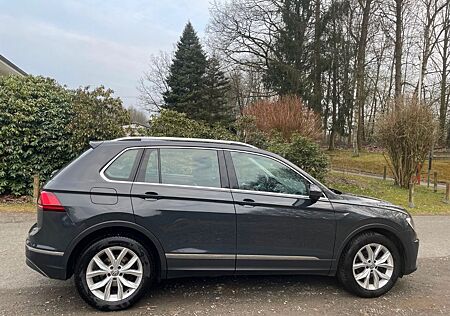 VW Tiguan Volkswagen Highline 2.0 TDI,1-Hand,DSG,LED