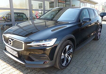 Volvo V60 CC V60 Cross Country Pro B4 AWD Aut.EU6d*LEDER*NAVI