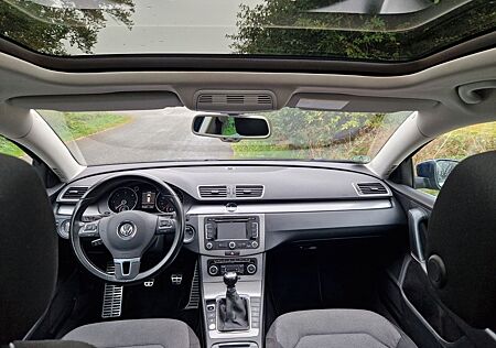 VW Passat Variant Volkswagen 2.0 TDI Comfortline BlueMotion