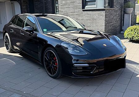 Porsche Panamera GTS Sport Turismo Approved HeadUp