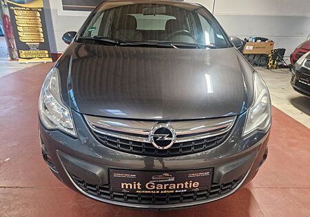 Opel Corsa D Satellite