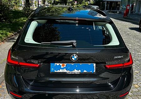 BMW 318i Touring Advantage/BMWGuarantie bis May 2027