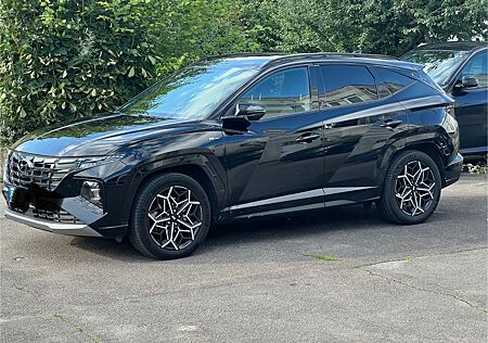 Hyundai Tucson N-LINE 1.6 T-GDI Plug-in Hybrid 4WD PANO