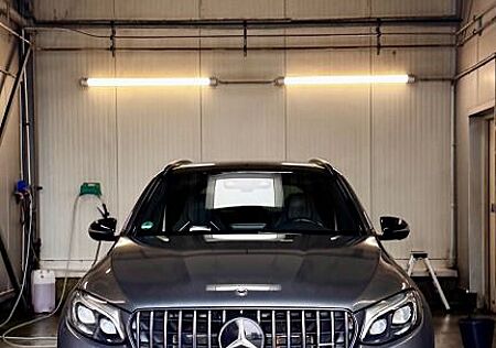 Mercedes-Benz GLC 63 AMG Mercedes-AMG GLC 63 S 4MATIC+ Aut...