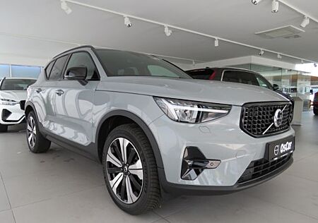 Volvo XC 40 XC40 T5 Recharge Plug-In Hybrid Plus Dark 19 Zol