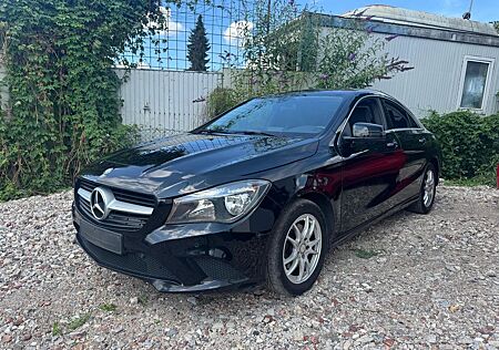 Mercedes-Benz CLA 200 Automatik Lede Klimaautomatik Navi Alus