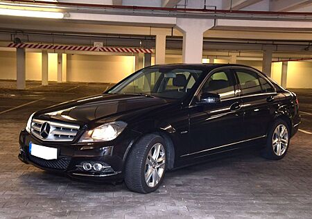 Mercedes-Benz C 180 BlueEFFICIENCY AVANTGARDE AVANTGARDE