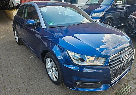 Audi A1 1.0 TFSI ultra sport Scheckheft, Allwett