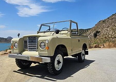 Land Rover Serie III Serie 3 WERTANLAGE OLDTIMER CABRIO WERBETRAEGER