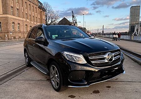 Mercedes-Benz GLE 350 d 4MATIC - AMG LINE